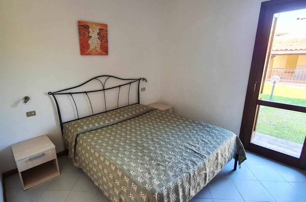 Iss Travel, Le Carrube Two Bedrooms Apartments With Air Conditioning San Teodoro  Exterior foto